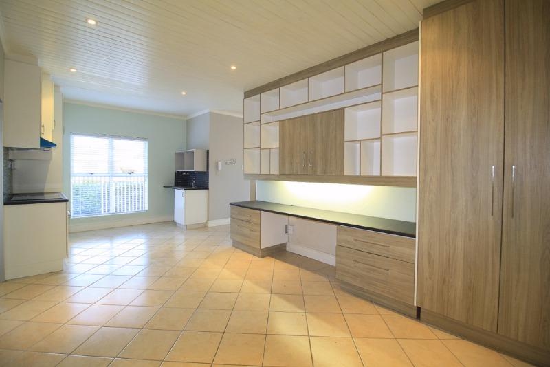 1 Bedroom Property for Sale in Morningside Western Cape